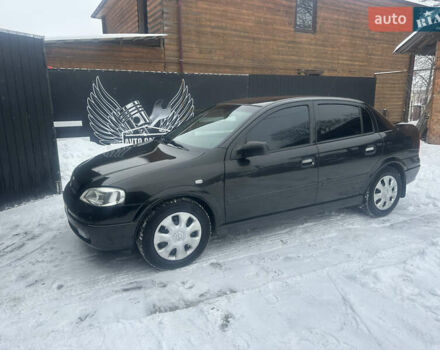 Черный Опель Астра, объемом двигателя 1.6 л и пробегом 180 тыс. км за 3500 $, фото 1 на Automoto.ua