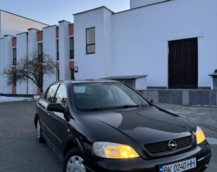 Чорний Опель Астра, об'ємом двигуна 1.6 л та пробігом 136 тис. км за 4500 $, фото 1 на Automoto.ua