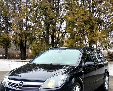 Чорний Опель Астра, об'ємом двигуна 1.7 л та пробігом 200 тис. км за 4500 $, фото 1 на Automoto.ua