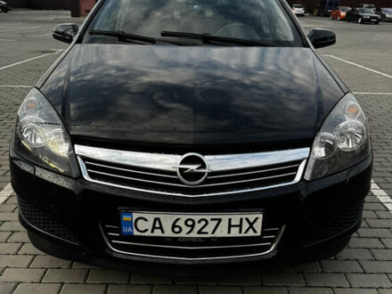 Черный Опель Астра, объемом двигателя 1.8 л и пробегом 405 тыс. км за 5500 $, фото 1 на Automoto.ua