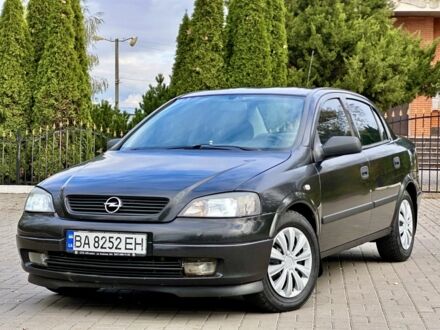Опель Астра 2008 у Кропивницькому (Кіровограді) на Automoto.ua Чорний Опель Астра, об'ємом двигуна 1.6 л та пробігом 210 тис. км за 3750 $, фото 1 на Automoto.ua