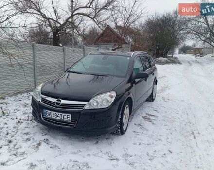 Черный Опель Астра, объемом двигателя 1.6 л и пробегом 198 тыс. км за 5555 $, фото 1 на Automoto.ua