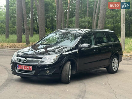 Черный Опель Астра, объемом двигателя 1.9 л и пробегом 258 тыс. км за 5999 $, фото 1 на Automoto.ua