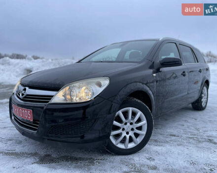 Черный Опель Астра, объемом двигателя 1.8 л и пробегом 218 тыс. км за 4850 $, фото 1 на Automoto.ua