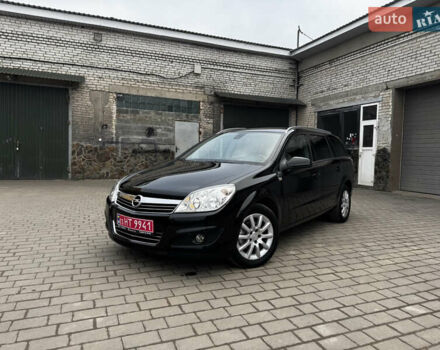 Чорний Опель Астра, об'ємом двигуна 1.6 л та пробігом 239 тис. км за 5999 $, фото 1 на Automoto.ua