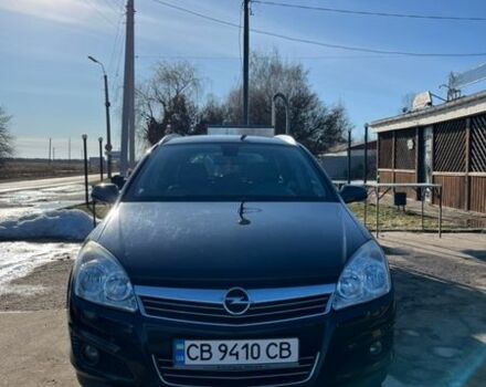Черный Опель Астра, объемом двигателя 1.9 л и пробегом 285 тыс. км за 5300 $, фото 1 на Automoto.ua