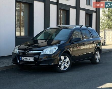 Чорний Опель Астра, об'ємом двигуна 1.7 л та пробігом 256 тис. км за 3999 $, фото 1 на Automoto.ua