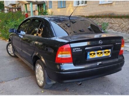 Чорний Опель Астра, об'ємом двигуна 1.4 л та пробігом 176 тис. км за 3850 $, фото 1 на Automoto.ua