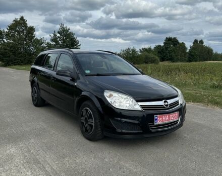 Чорний Опель Астра, об'ємом двигуна 1.6 л та пробігом 212 тис. км за 4950 $, фото 1 на Automoto.ua
