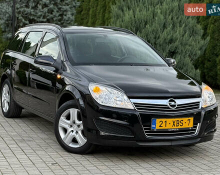 Чорний Опель Астра, об'ємом двигуна 1.6 л та пробігом 177 тис. км за 4999 $, фото 1 на Automoto.ua