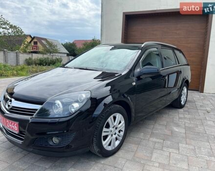 Черный Опель Астра, объемом двигателя 1.6 л и пробегом 220 тыс. км за 5900 $, фото 1 на Automoto.ua