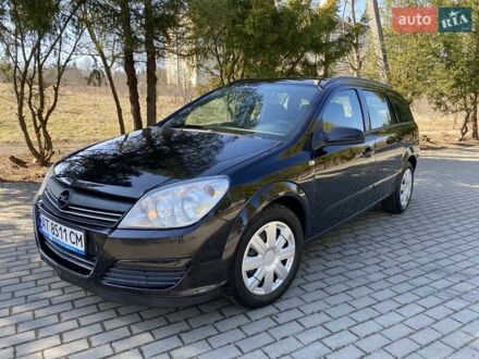 Опель Астра 2009 у Рожнятове на Automoto.ua Чорний Опель Астра, об'ємом двигуна 1.6 л та пробігом 245 тис. км за 4400 $, фото 1 на Automoto.ua
