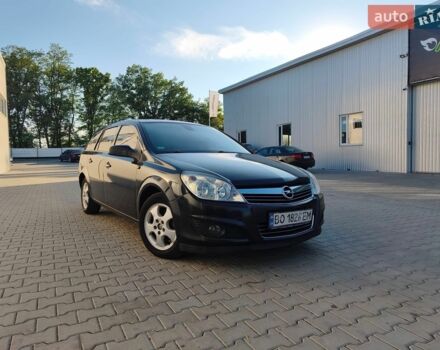 Черный Опель Астра, объемом двигателя 1.69 л и пробегом 307 тыс. км за 5400 $, фото 1 на Automoto.ua