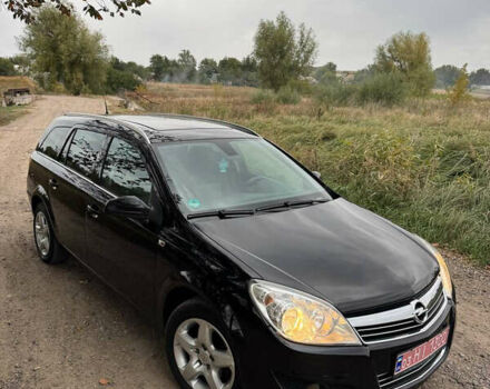 Чорний Опель Астра, об'ємом двигуна 1.6 л та пробігом 230 тис. км за 5750 $, фото 1 на Automoto.ua