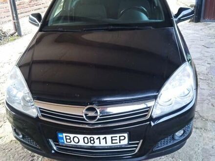 Чорний Опель Астра, об'ємом двигуна 1.6 л та пробігом 168 тис. км за 5400 $, фото 1 на Automoto.ua