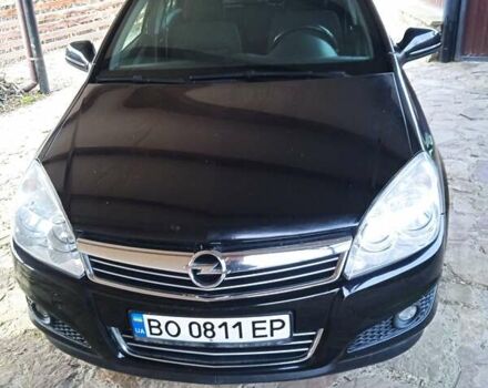 Черный Опель Астра, объемом двигателя 1.6 л и пробегом 168 тыс. км за 5400 $, фото 1 на Automoto.ua