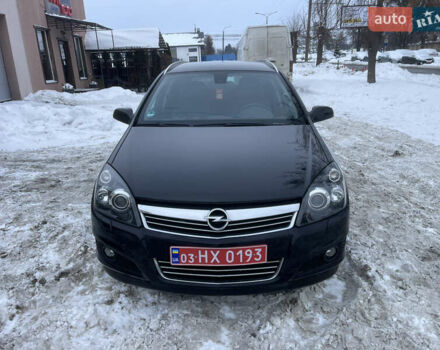 Черный Опель Астра, объемом двигателя 1.6 л и пробегом 240 тыс. км за 5600 $, фото 1 на Automoto.ua