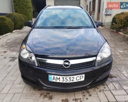 Черный Опель Астра, объемом двигателя 1.69 л и пробегом 308 тыс. км за 4500 $, фото 1 на Automoto.ua