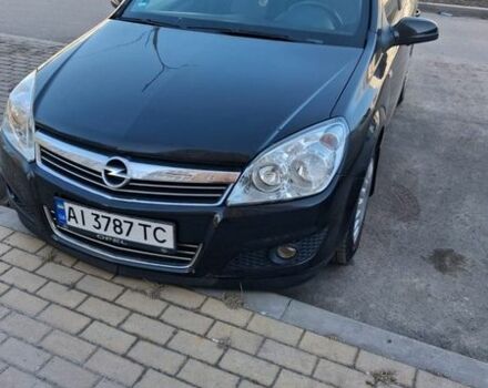 Черный Опель Астра, объемом двигателя 1.6 л и пробегом 243 тыс. км за 6700 $, фото 1 на Automoto.ua