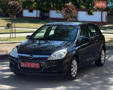 Чорний Опель Астра, об'ємом двигуна 1.6 л та пробігом 187 тис. км за 4950 $, фото 1 на Automoto.ua
