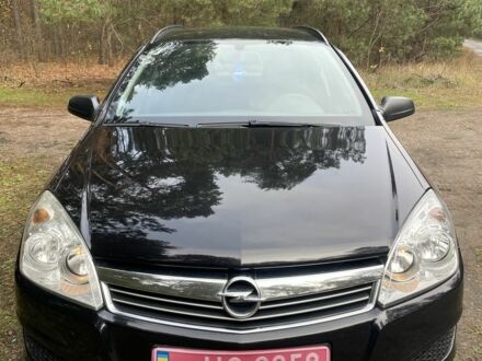 Черный Опель Астра, объемом двигателя 1.6 л и пробегом 191 тыс. км за 6100 $, фото 1 на Automoto.ua