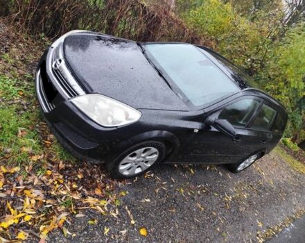 Опель Астра 2009 в Ровно на Automoto.ua Черный Опель Астра, объемом двигателя 1.6 л и пробегом 260 тыс. км за 3159 $, фото 1 на Automoto.ua