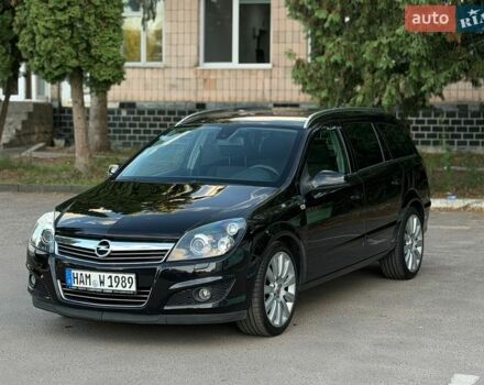 Черный Опель Астра, объемом двигателя 1.8 л и пробегом 183 тыс. км за 5300 $, фото 1 на Automoto.ua