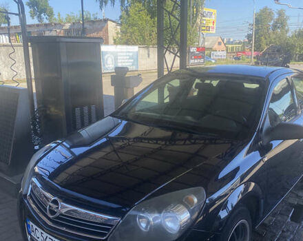 Чорний Опель Астра, об'ємом двигуна 1.6 л та пробігом 209 тис. км за 5500 $, фото 1 на Automoto.ua