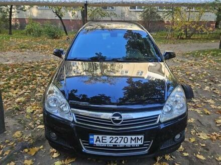 Опель Астра 2009 в Днепре (Днепропетровске) на Automoto.ua Черный Опель Астра, объемом двигателя 1.6 л и пробегом 275 тыс. км за 6200 $, фото 1 на Automoto.ua