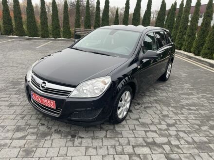 Черный Опель Астра, объемом двигателя 1.6 л и пробегом 260 тыс. км за 5550 $, фото 1 на Automoto.ua