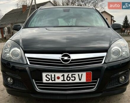 Черный Опель Астра, объемом двигателя 1.6 л и пробегом 184 тыс. км за 5499 $, фото 1 на Automoto.ua
