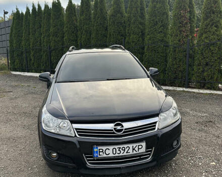 Черный Опель Астра, объемом двигателя 1.69 л и пробегом 240 тыс. км за 5300 $, фото 1 на Automoto.ua