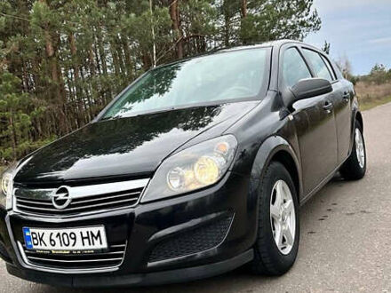 Опель Астра 2009 в Костополе на Automoto.ua Черный Опель Астра, объемом двигателя 1.4 л и пробегом 167 тыс. км за 5250 $, фото 1 на Automoto.ua