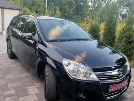 Чорний Опель Астра, об'ємом двигуна 1.62 л та пробігом 211 тис. км за 5300 $, фото 1 на Automoto.ua