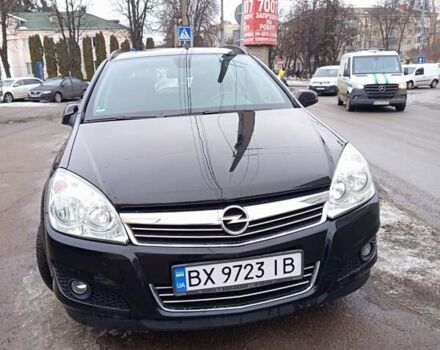 Черный Опель Астра, объемом двигателя 1.6 л и пробегом 217 тыс. км за 5400 $, фото 1 на Automoto.ua