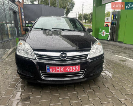 Черный Опель Астра, объемом двигателя 1.6 л и пробегом 98 тыс. км за 6150 $, фото 1 на Automoto.ua