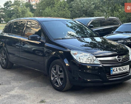 Черный Опель Астра, объемом двигателя 1.6 л и пробегом 253 тыс. км за 5500 $, фото 1 на Automoto.ua