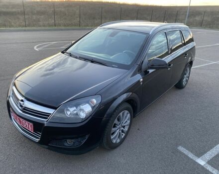 Черный Опель Астра, объемом двигателя 1.6 л и пробегом 245 тыс. км за 5900 $, фото 1 на Automoto.ua