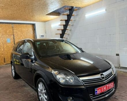 Чорний Опель Астра, об'ємом двигуна 1.6 л та пробігом 175 тис. км за 5999 $, фото 1 на Automoto.ua