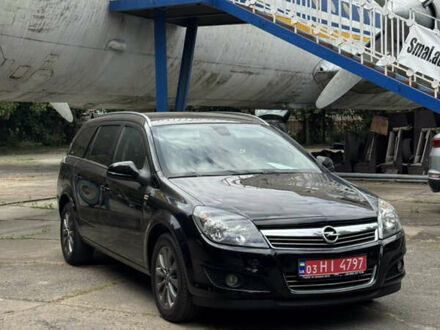 Чорний Опель Астра, об'ємом двигуна 1.6 л та пробігом 170 тис. км за 6400 $, фото 1 на Automoto.ua