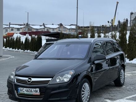 Черный Опель Астра, объемом двигателя 1.6 л и пробегом 296 тыс. км за 4950 $, фото 1 на Automoto.ua