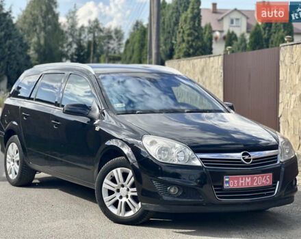Черный Опель Астра, объемом двигателя 1.6 л и пробегом 195 тыс. км за 6700 $, фото 1 на Automoto.ua