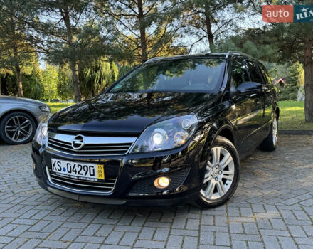 Черный Опель Астра, объемом двигателя 1.6 л и пробегом 196 тыс. км за 6499 $, фото 1 на Automoto.ua