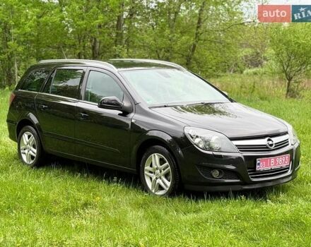 Черный Опель Астра, объемом двигателя 1.6 л и пробегом 208 тыс. км за 5950 $, фото 1 на Automoto.ua
