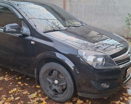 Опель Астра 2010 у Кропивницькому (Кіровограді) на Automoto.ua Чорний Опель Астра, об'ємом двигуна 1.4 л та пробігом 173 тис. км за 5500 $, фото 1 на Automoto.ua