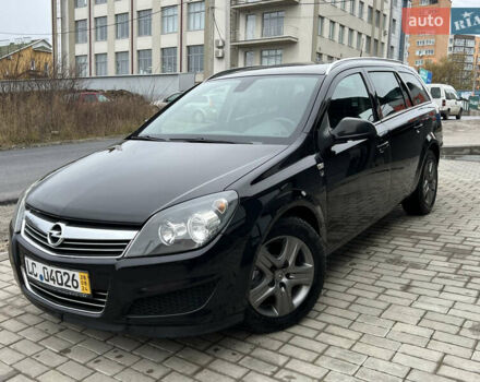 Черный Опель Астра, объемом двигателя 1.7 л и пробегом 264 тыс. км за 5799 $, фото 1 на Automoto.ua