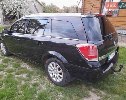 Черный Опель Астра, объемом двигателя 1.7 л и пробегом 280 тыс. км за 5800 $, фото 1 на Automoto.ua