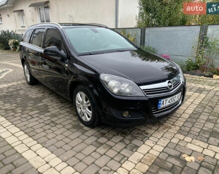 Черный Опель Астра, объемом двигателя 1.6 л и пробегом 173 тыс. км за 4350 $, фото 1 на Automoto.ua