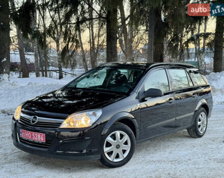 Черный Опель Астра, объемом двигателя 1.6 л и пробегом 202 тыс. км за 4999 $, фото 1 на Automoto.ua