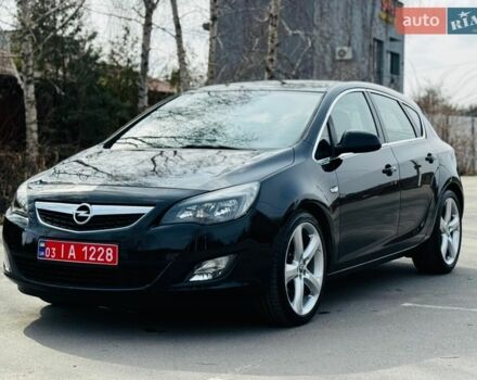 Черный Опель Астра, объемом двигателя 1.6 л и пробегом 186 тыс. км за 6250 $, фото 1 на Automoto.ua
